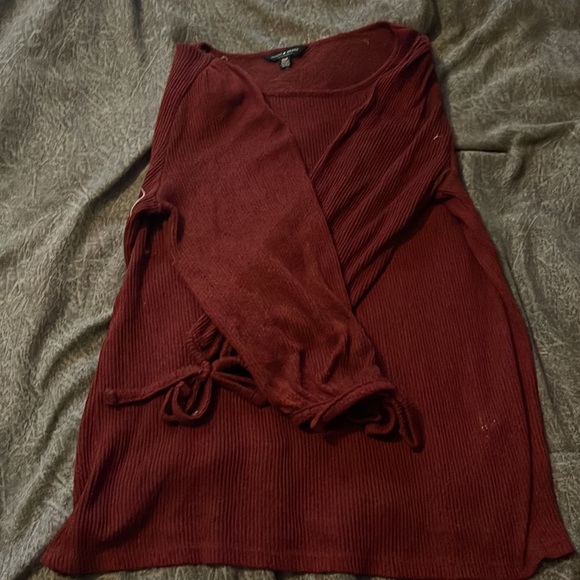 Lucky Brand 3/4 Sleeve Sweater - Picture 2 of 3